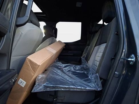 New 2026 Toyota Tacoma TRD Off-Road image 6