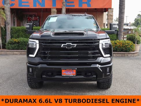 Used 2024 Chevrolet Silverado 2500 LTZ w/ LTZ Plus Package AWD/4WD image 3
