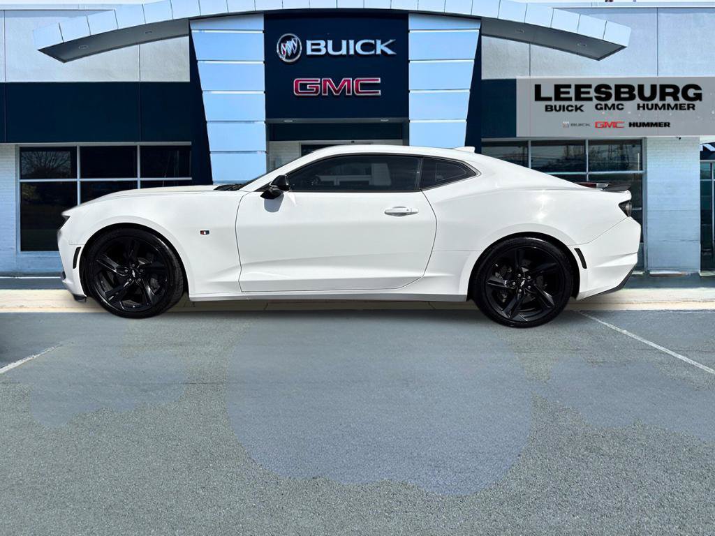 Used 2019 Chevrolet Camaro SS RWD image 4