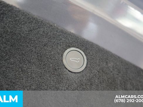 Used 2022 Tesla Model X Plaid image 25