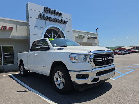 Used 2020 RAM 1500 Big Horn AWD/4WD image 1