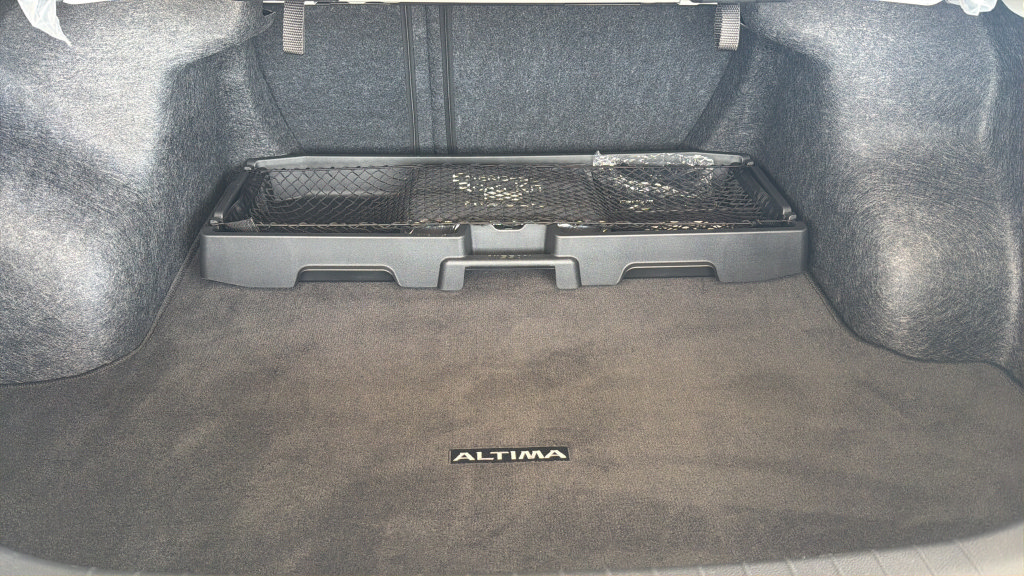 Certified 2023 Nissan Altima 2.5 SV w/ SV Premium Package AWD/4WD image 8
