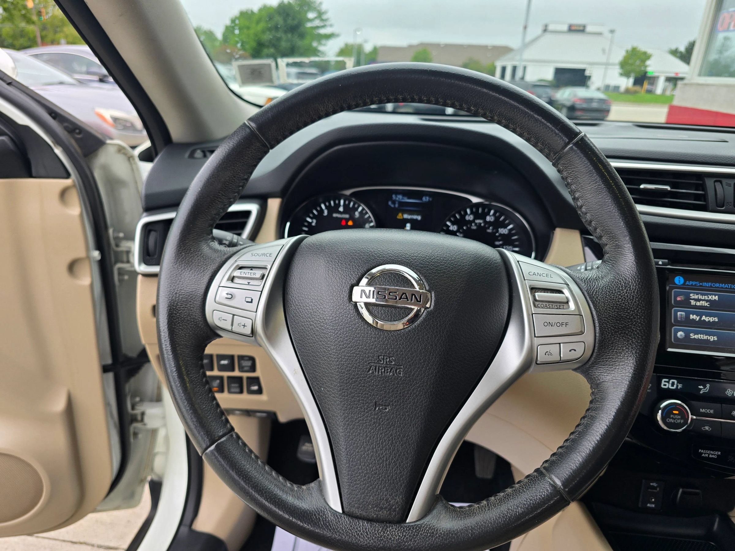 Used 2016 Nissan Rogue SL w/ SL Premium Package AWD/4WD image 14