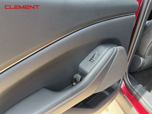 New 2025 Ford Mustang Mach-E Select w/ Comfort Package Lite image 32