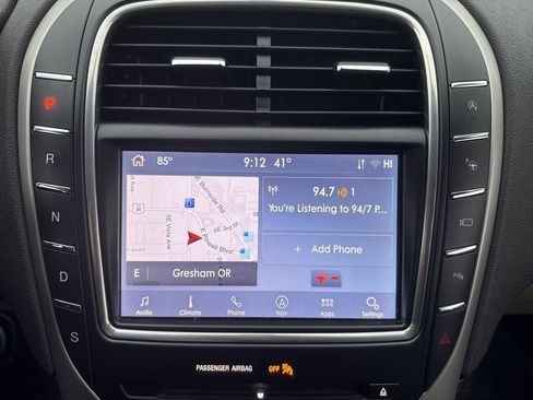 Used 2020 Lincoln Nautilus Reserve image 38