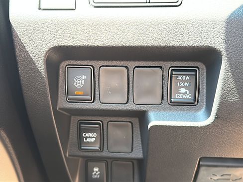 New 2026 Nissan Frontier SV w/ SV Convenience Package image 25