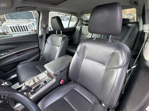 Used 2017 Acura RLX w/ Technology Package image 16