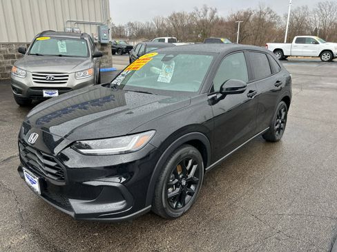 Used 2025 Honda HR-V Sport image 7