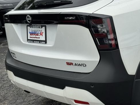 New 2026 Nissan Kicks SR w/ SR Premium Package AWD/4WD image 20