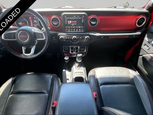 Used 2018 Jeep Wrangler Unlimited Rubicon w/ Dual Top Group AWD/4WD image 14