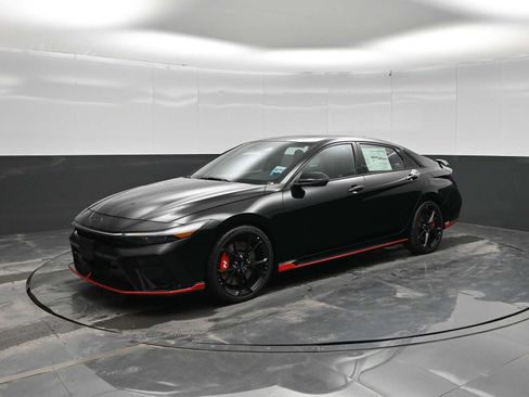 New 2026 Hyundai Elantra N FWD image 4