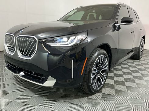 Certified 2025 BMW X3 xDrive30i w/ M Sport Package image 2