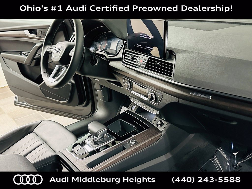 Certified 2023 Audi Q5 2.0T Premium w/ Convenience Package AWD/4WD image 11