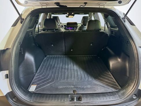 Used 2023 Kia Sportage X-Line image 9