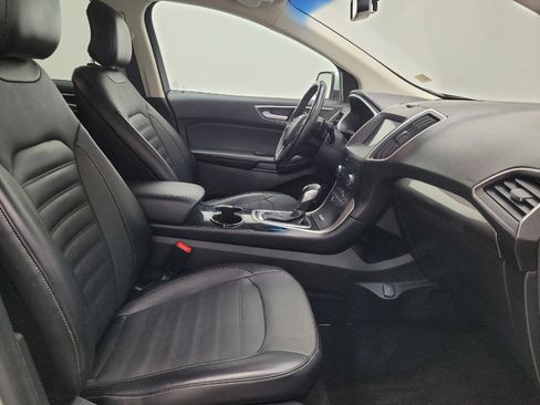 Used 2018 Ford Edge SEL w/ Equipment Group 201A FWD image 21