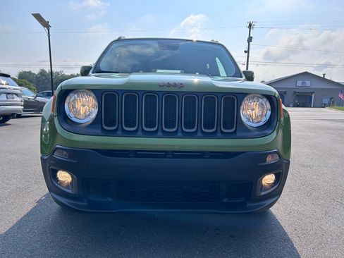 Used 2016 Jeep Renegade 75th Anniversary FWD image 4