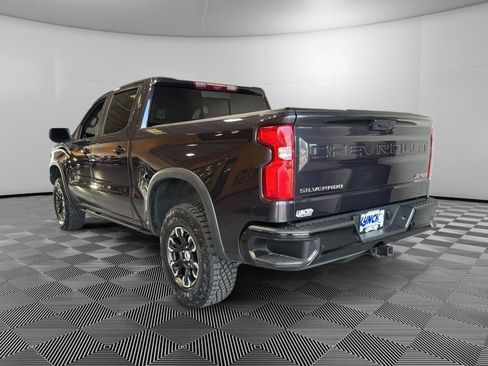 Used 2024 Chevrolet Silverado 1500 ZR2 w/ Technology Package AWD/4WD image 3