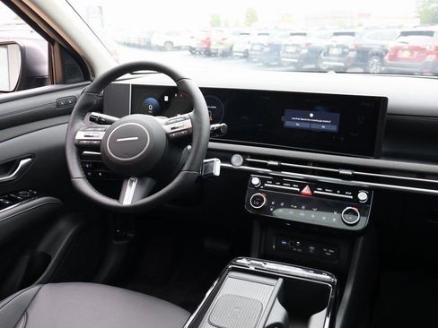 New 2026 Hyundai Tucson Limited image 14