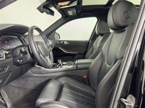 Used 2020 BMW X5 xDrive40i w/ Convenience Package image 4