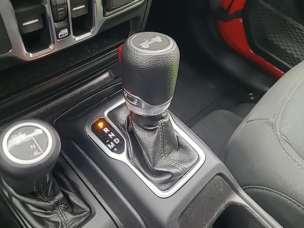 Used 2021 Jeep Wrangler Unlimited Sport AWD/4WD image 23