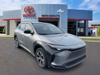 Used 2024 Toyota bZ4X XLE video 1