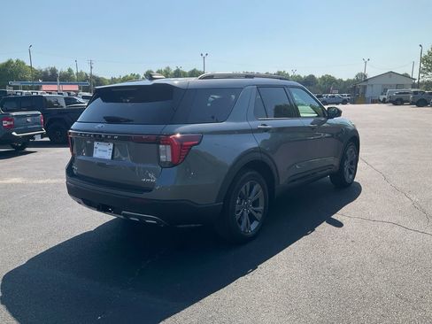New 2026 Ford Explorer Active w/ Active Comfort Package AWD/4WD image 5