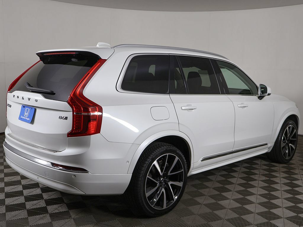 Used 2024 Volvo XC90 B6 Plus w/ Protection Package Premier AWD/4WD image 13