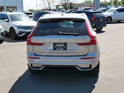 Certified 2025 Volvo XC60 B5 Plus AWD/4WD image 6