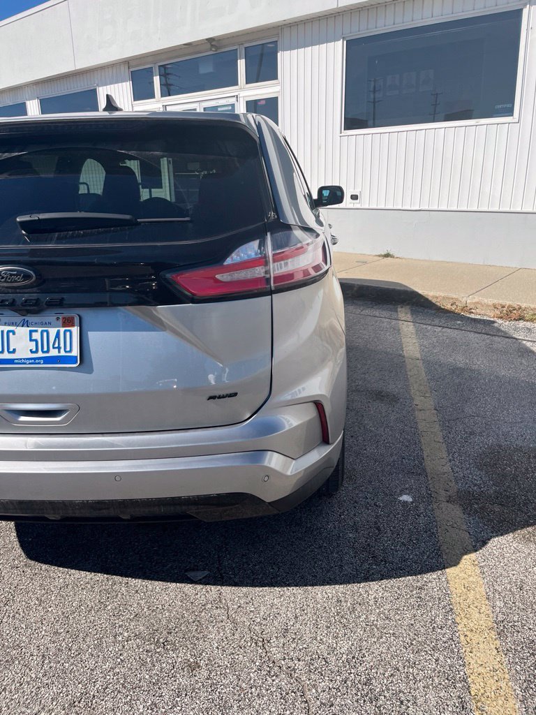 Used 2024 Ford Edge SE w/ Black Appearance Package AWD/4WD image 6