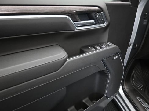 New 2026 Chevrolet Silverado 1500 LTZ w/ LTZ Premium Package image 11