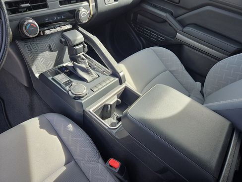 New 2026 Toyota Tacoma SR5 AWD/4WD image 15
