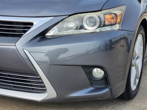 Used 2014 Lexus CT 200h image 9
