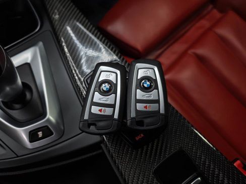 Used 2019 BMW M4 Convertible w/ Competition Package RWD image 42