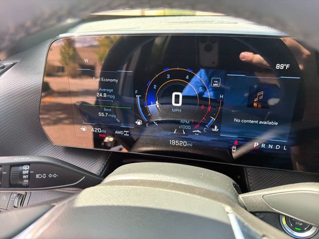 Used 2026 Chevrolet Equinox LT AWD/4WD image 16
