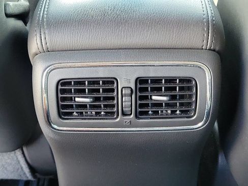 Used 2017 INFINITI QX50 2WD w/ Premium Plus Package image 11