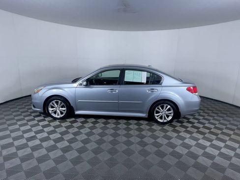 Used 2013 Subaru Legacy 2.5i Limited image 5