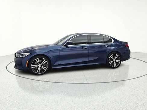 Used 2021 BMW 330i xDrive Sedan AWD/4WD image 4