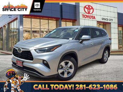 Certified 2024 Toyota Highlander LE
