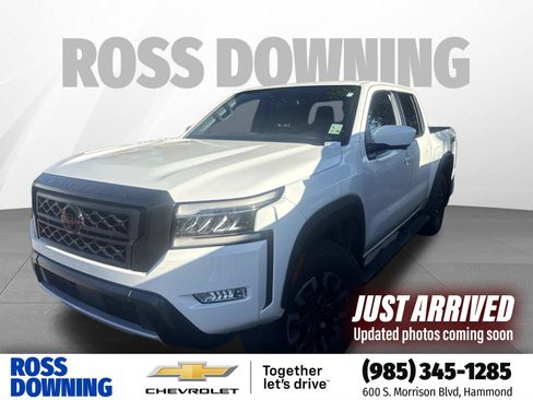 Used 2024 Nissan Frontier PRO-4X w/ Pro Convenience Package AWD/4WD image 1