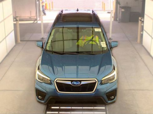 Used 2021 Subaru Forester Premium AWD/4WD image 8