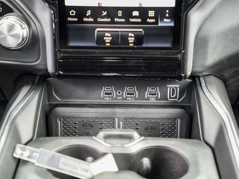 New 2026 RAM 1500 Laramie w/ Night Edition image 22
