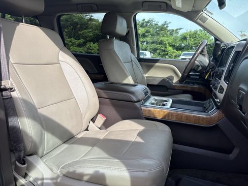 Used 2018 GMC Sierra 1500 SLT AWD/4WD image 26