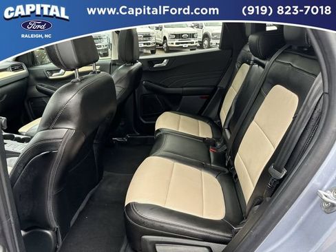 Certified 2022 Ford Escape Titanium w/ Titanium Elite Package image 16