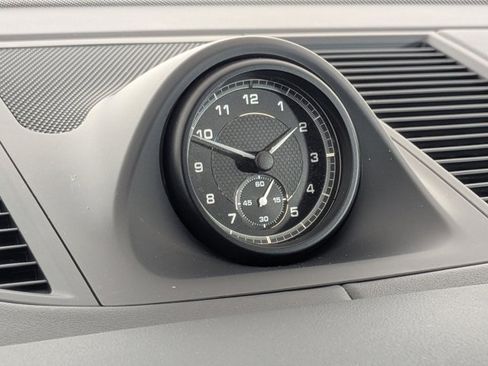 Certified 2023 Porsche Macan AWD/4WD image 21