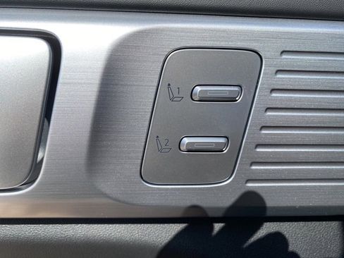 New 2026 Hyundai Santa Fe Limited image 17