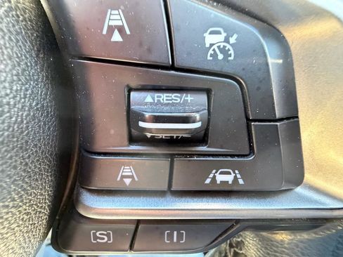 Used 2019 Subaru Forester Premium w/ All-Weather Package AWD/4WD image 23