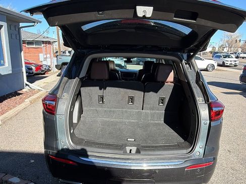 Used 2018 Buick Enclave Avenir w/ Avenir Technology Package image 7