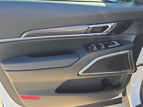 New 2025 Kia Telluride S image 20
