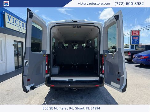 Used 2019 Ford Transit 350 XLT RWD image 12