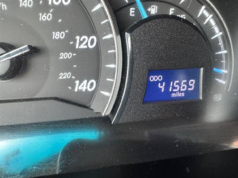 Used 2015 Toyota Camry LE FWD image 22